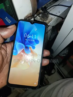 Tecno Spark 7 32 GB Silver