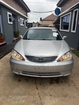 Toyota Camry 2006 Silver