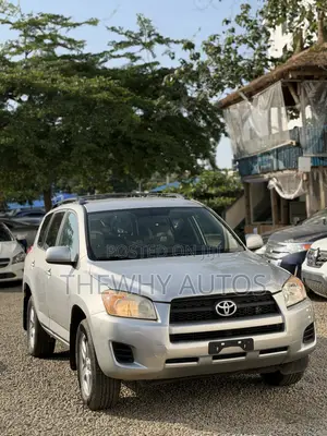 Toyota RAV4 2.5 2010 Silver