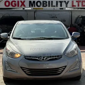 Hyundai Elantra Limited 4dr Sedan (1.8L 4cyl 6A) 2015 Gray