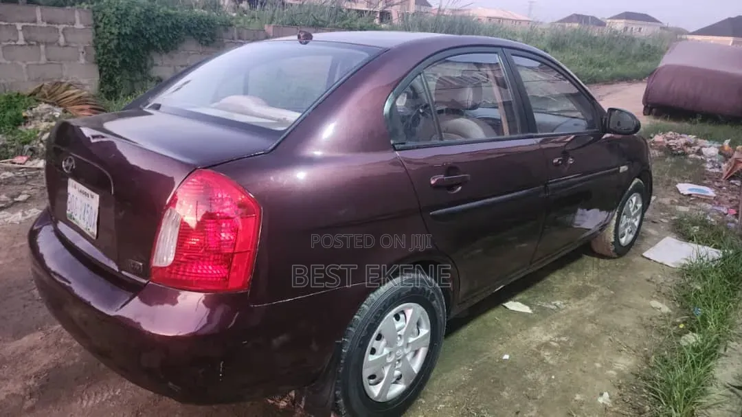 Hyundai Accent GLS Automatic 2010 Red
