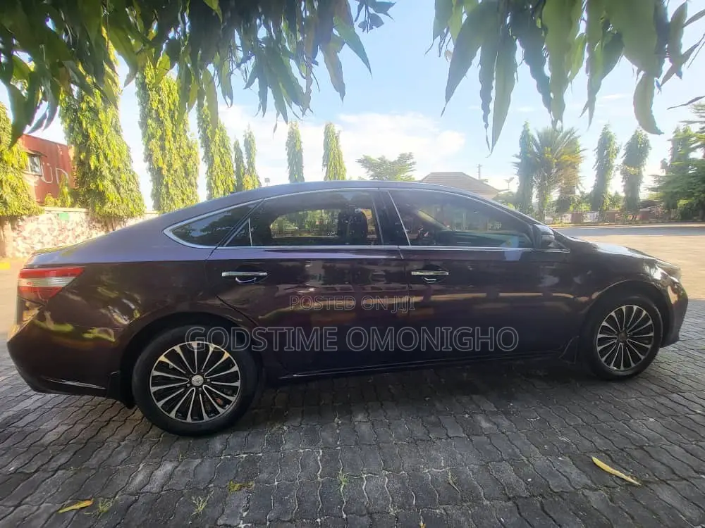 Toyota Avalon 2016 Black