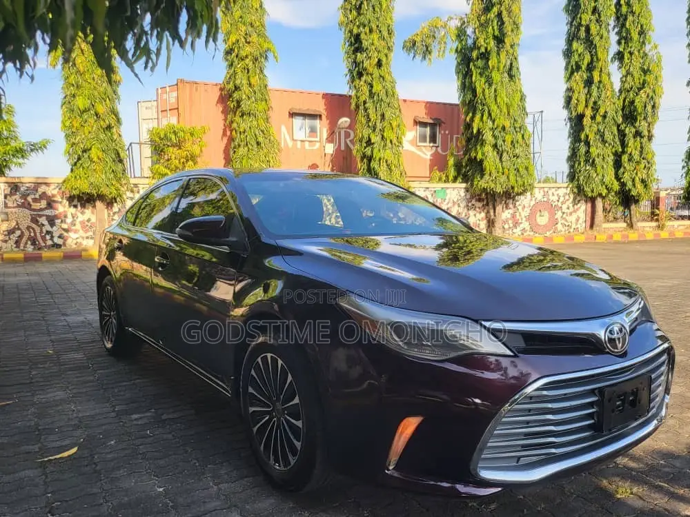 Toyota Avalon 2016 Black