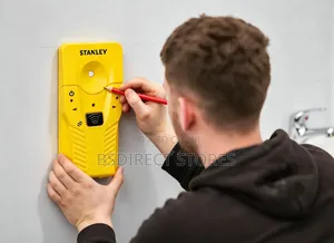 Stanley S110 Stud Sensor Detects Wood and Metal Studs Up to 19mm