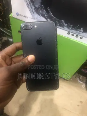 Apple iPhone 7 Plus 128 GB Black