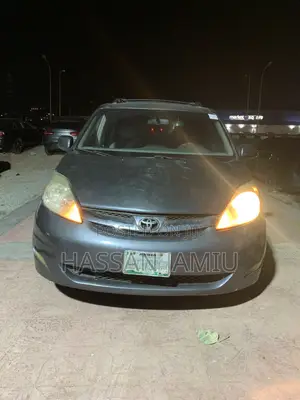 Toyota Sienna LE AWD 2006 Blue