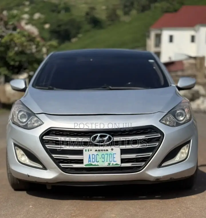 Hyundai Elantra 2013 Silver