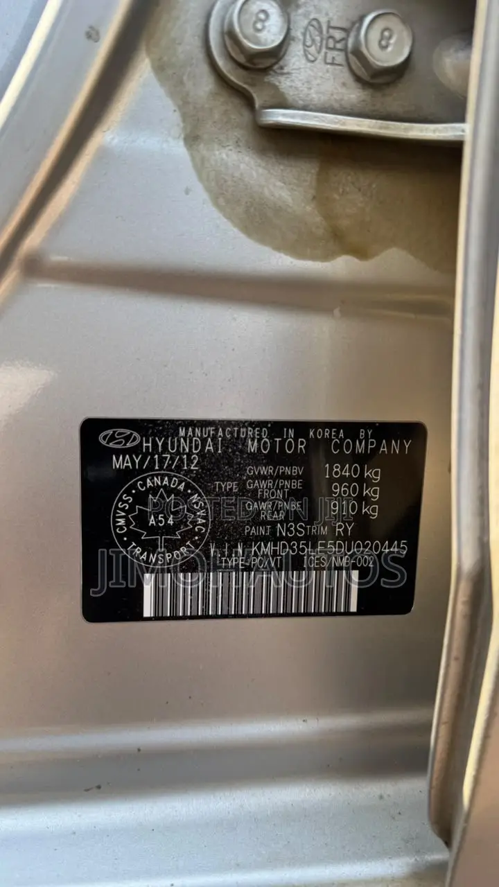 Hyundai Elantra 2013 Silver