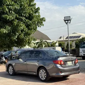 Toyota Corolla S 4dr Sedan (1.8L 4cyl 4A) 2009 Gray