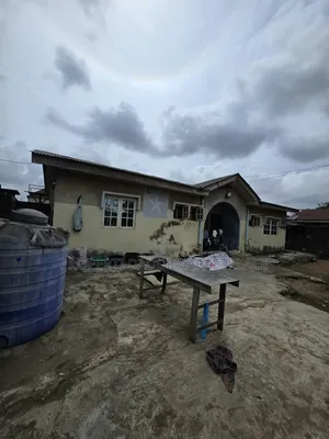 3bdrm Bungalow in Ayobo for sale