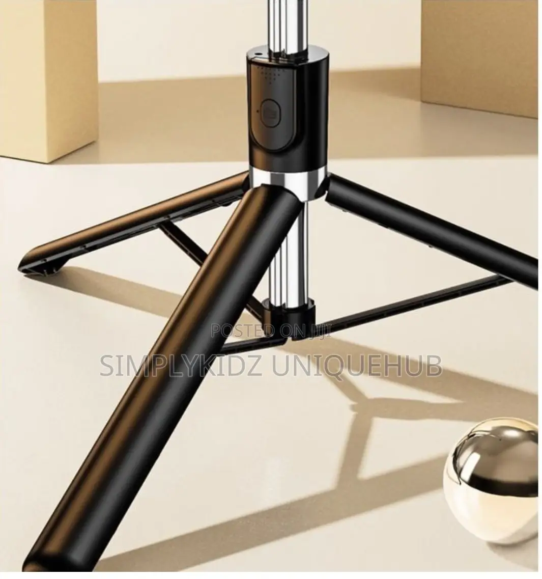 Portable Mobile Selfie Stick Phone Holder With Light & Remote