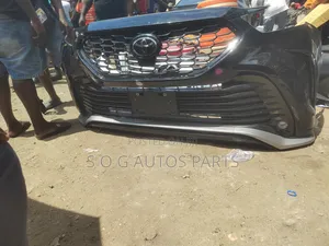 Complete Front Bumper Highlander 2022 SE