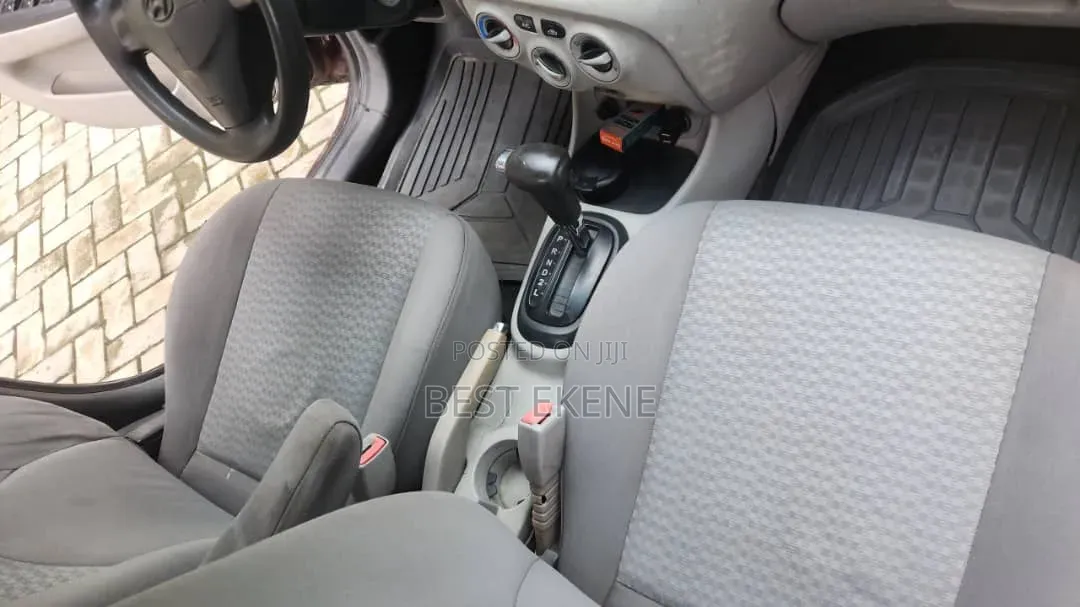 Hyundai Accent GLS Automatic 2010 Red
