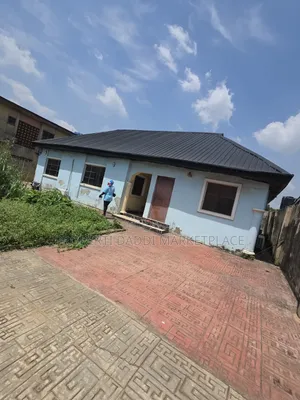 3bdrm Bungalow in Onikanga, Ayobo for sale