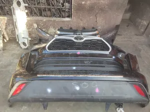 Complete Front and Back Bumper Toyota Highlander 2021