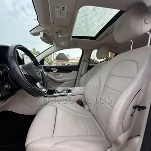 Mercedes-Benz GLC-Class 2017 White