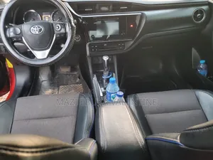 Toyota Corolla 2017 Red