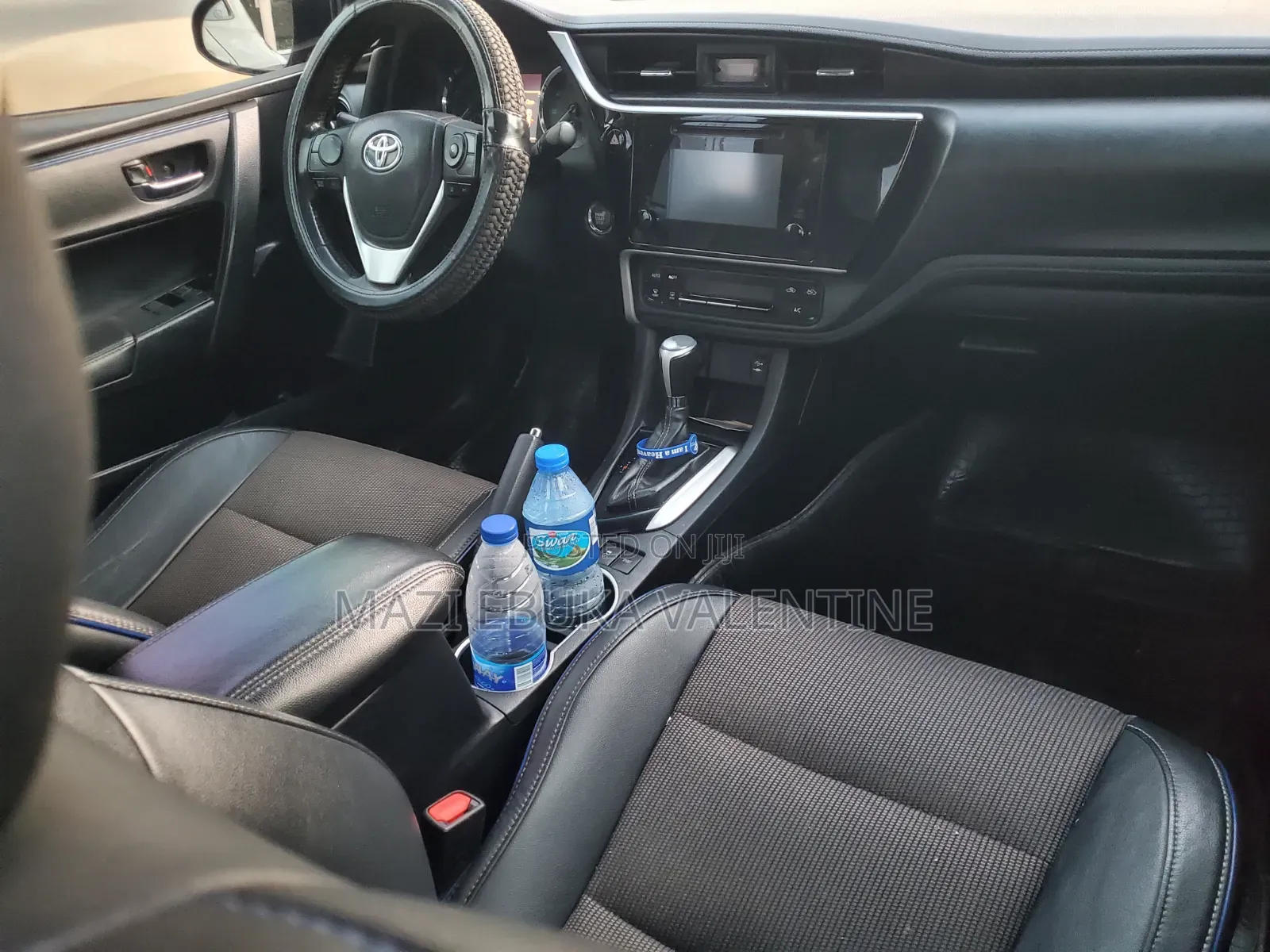 Toyota Corolla 2017 Red