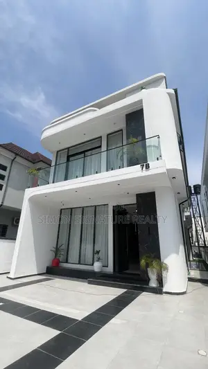 5bdrm Duplex in Lekki Expressway for sale