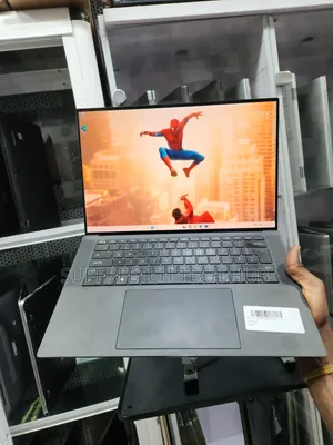 Laptop Dell Precision 5550 16GB Intel Core i7 SSD 512GB