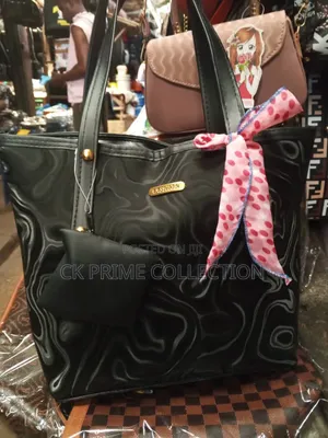 Affordable Tote Bags for Ladies, Look Premium Without Braking the Bank