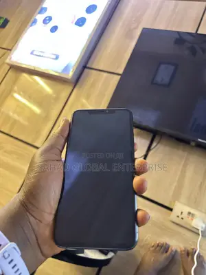 Apple iPhone 11 Pro Max 64 GB Black