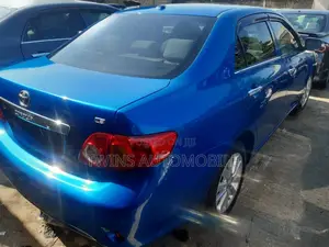 Toyota Corolla LE 4dr Sedan (1.8L 4cyl 4A) 2010 Blue