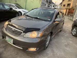 Toyota Corolla S 2006 Gray