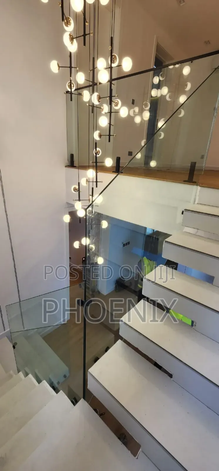 10mm Plain Glass Railings (Tempered)
