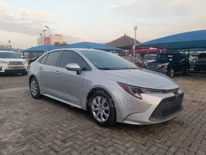 Toyota Corolla LE 2020 Blue