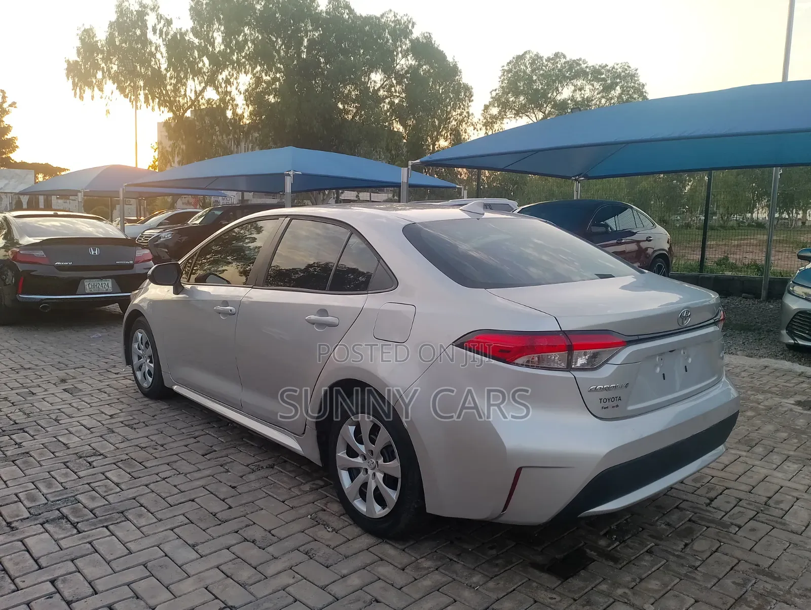 Toyota Corolla LE 2020 Blue