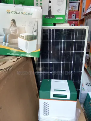 Cola 2kwh/1000w Portable Solar Generator It Can Power Basic Devices