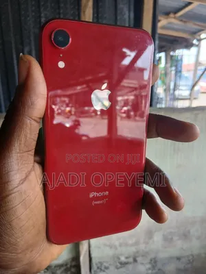Apple iPhone XR 128 GB Red