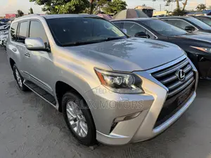 Lexus GX 2016 Silver