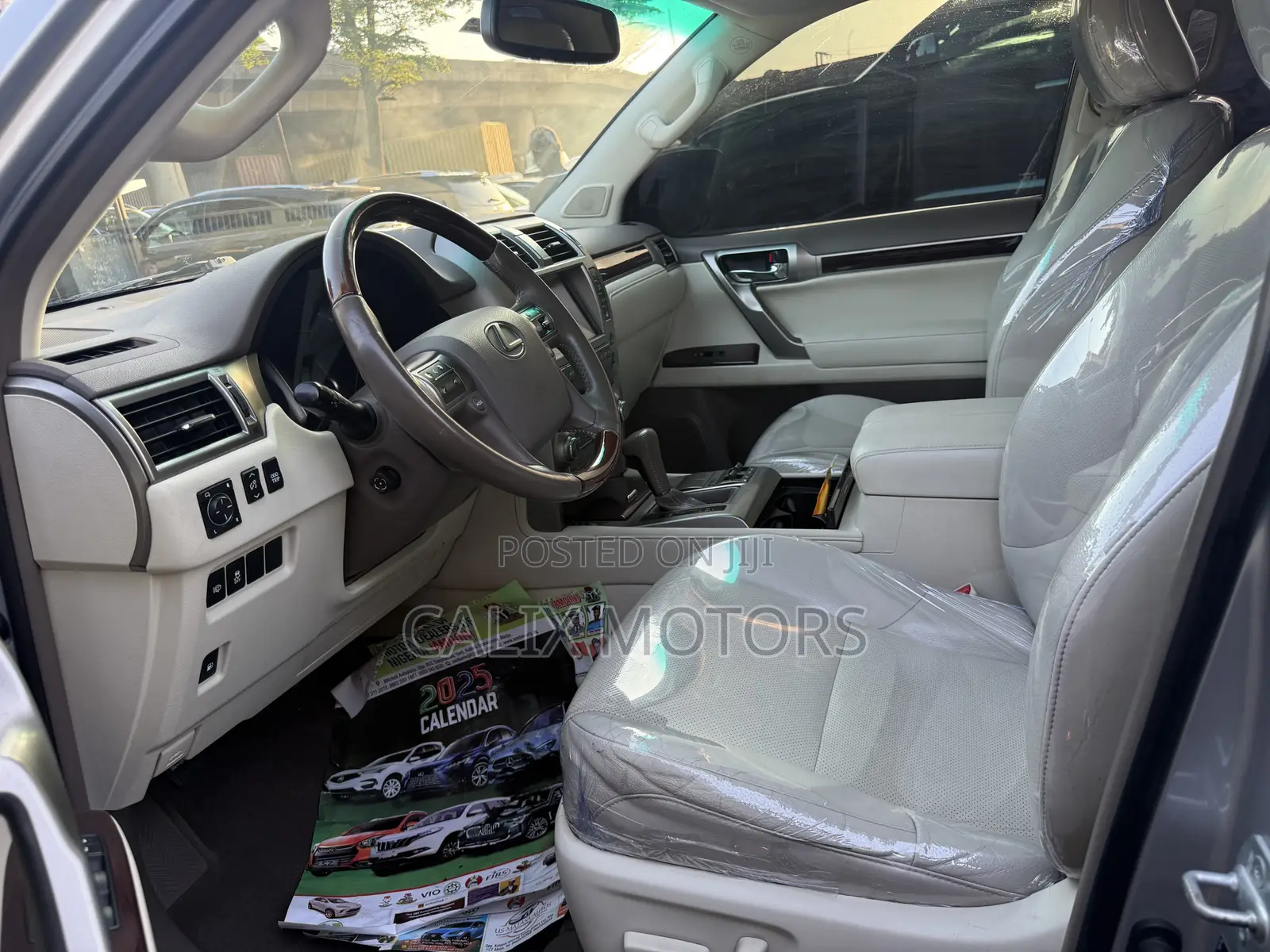 Lexus GX 2016 Silver