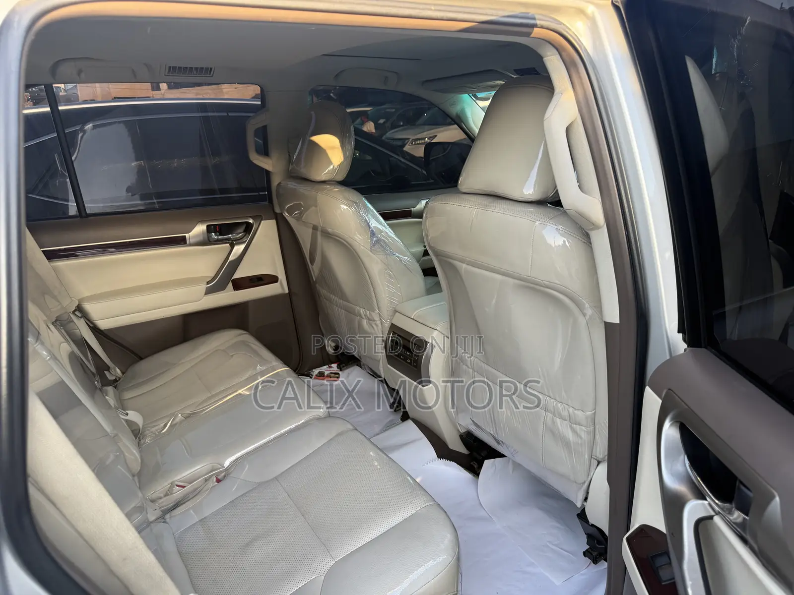 Lexus GX 2016 Silver