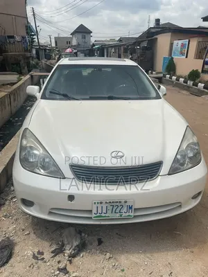Lexus ES 2025 Gray