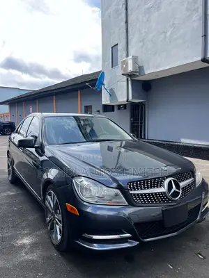 Mercedes-Benz C300 2013 Gray