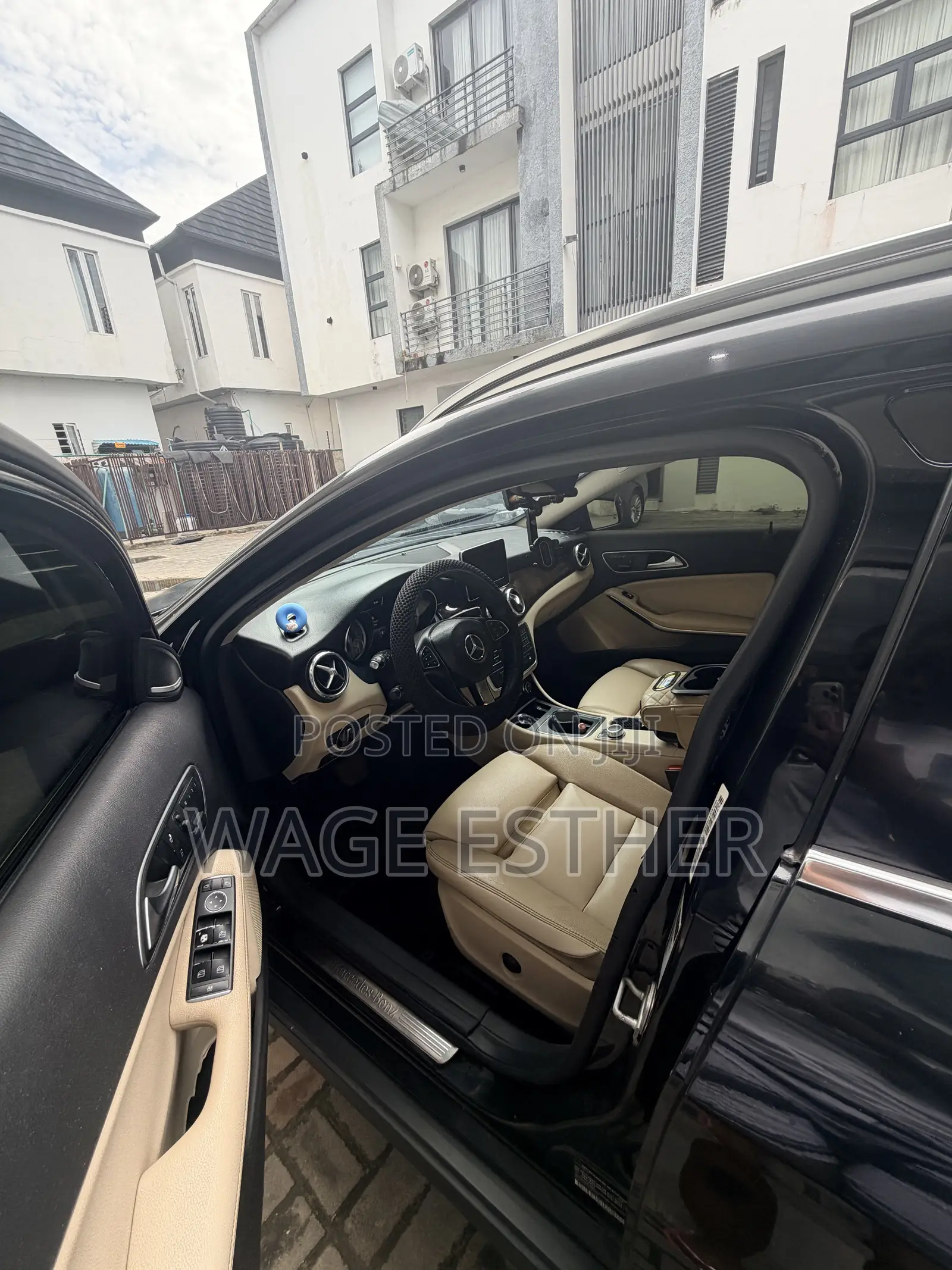 Mercedes-Benz GLA 250 2017 Black