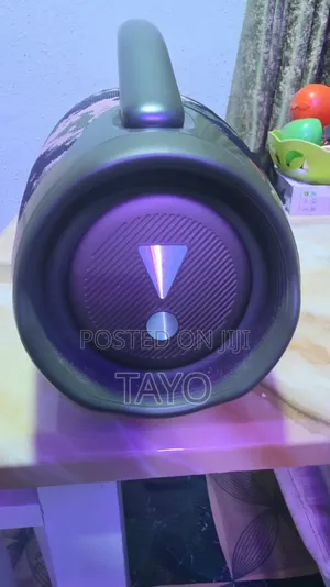 JBL Boombox 3