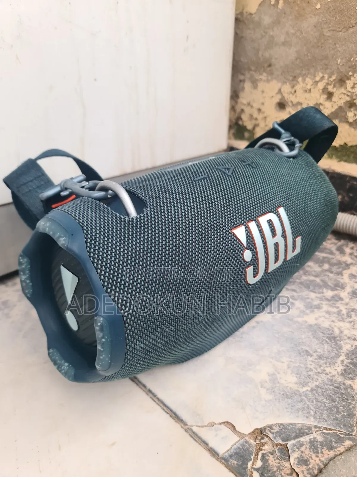 Clean JBL Xtreme 4