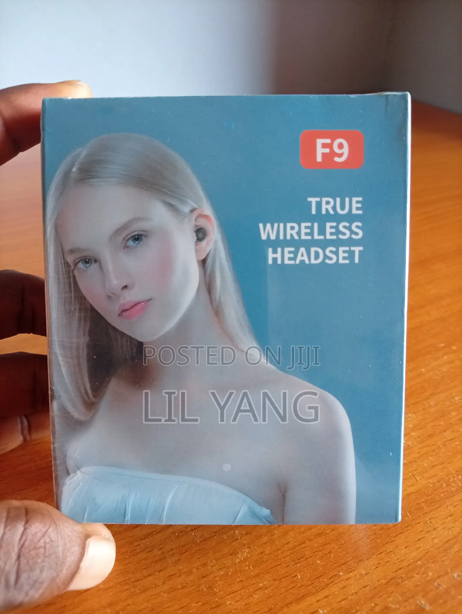 F9 Wireless Headset