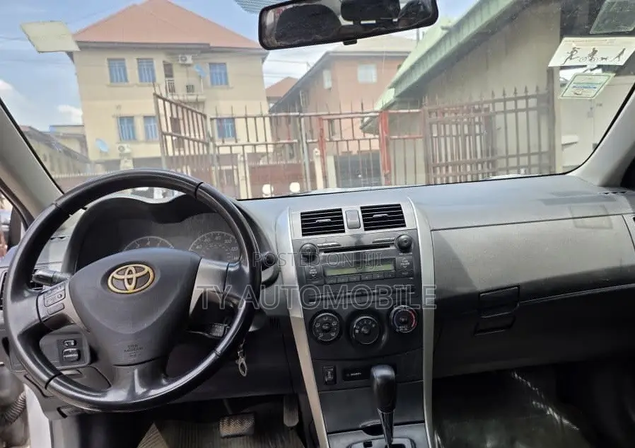 Toyota Camry 2009 Silver