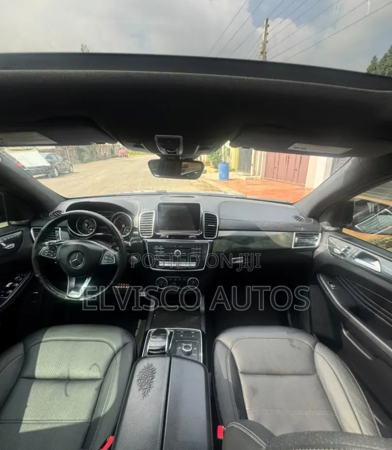 Mercedes-Benz GLE-Class 2018 Silver