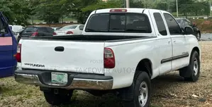 Toyota Tacoma 2004 White