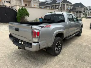 Toyota Tacoma 2021 Gray