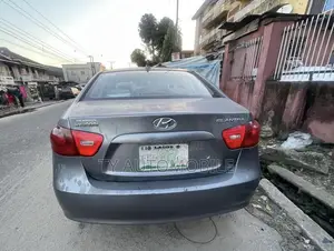 Hyundai Elantra 2009 Gray