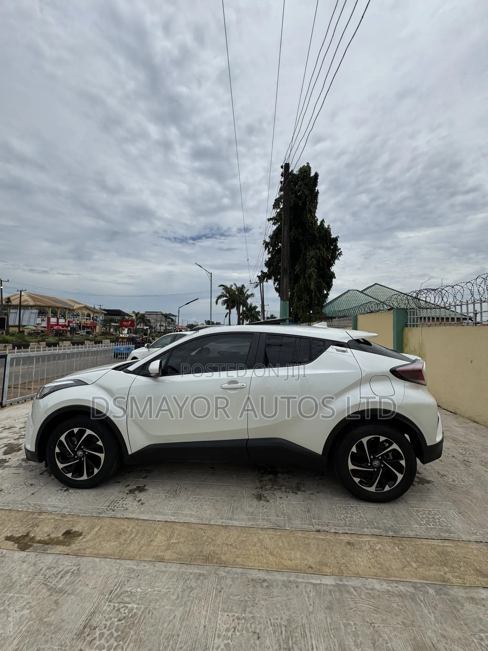 Toyota C-HR Nightshade 2021 White