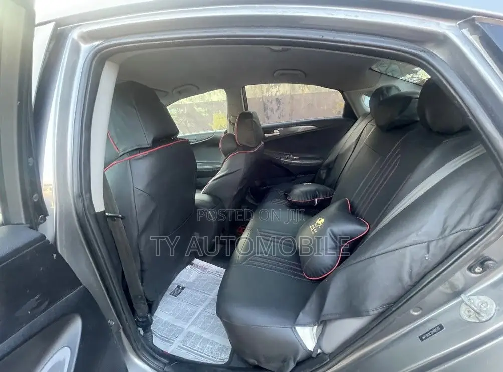 Hyundai Sonata 2012 Gray