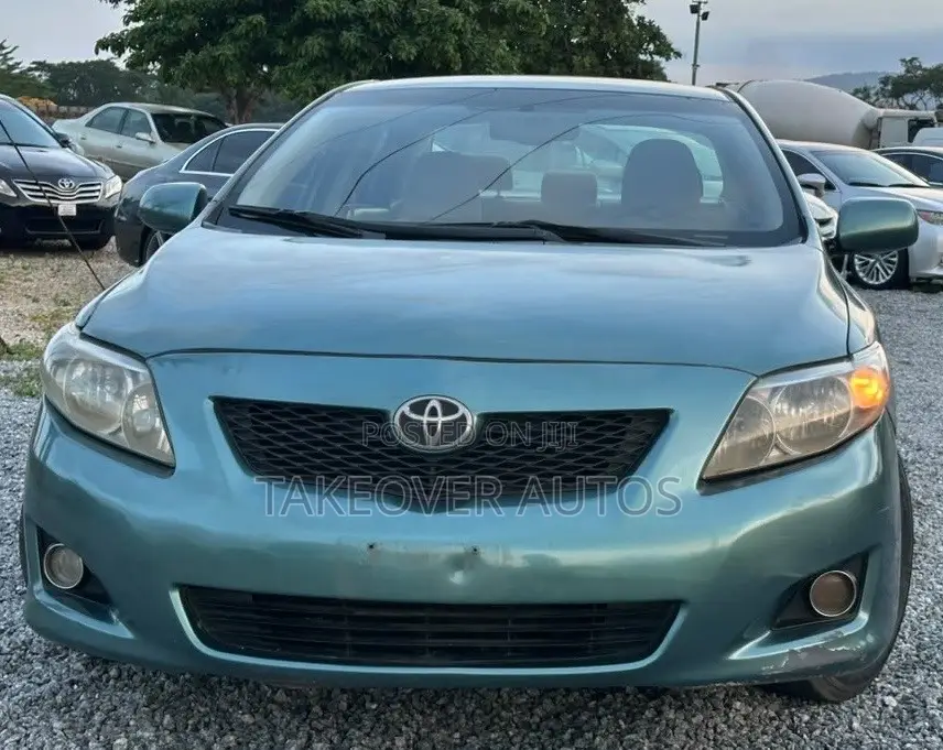 Toyota Corolla 2009 Green